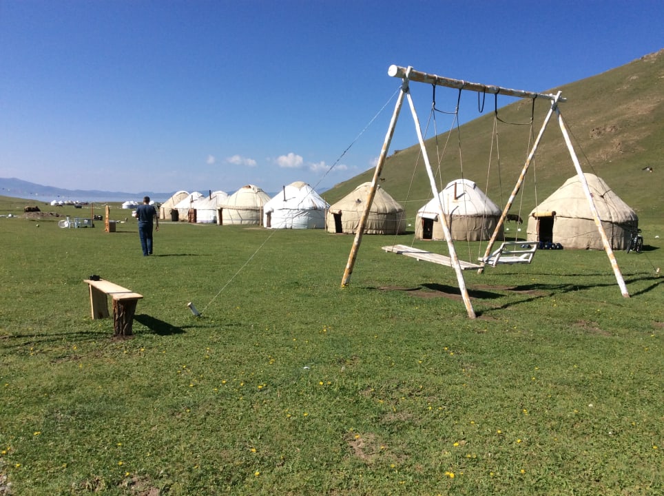 Außenansicht Yurt Camp Azamat at Song Kol Lake