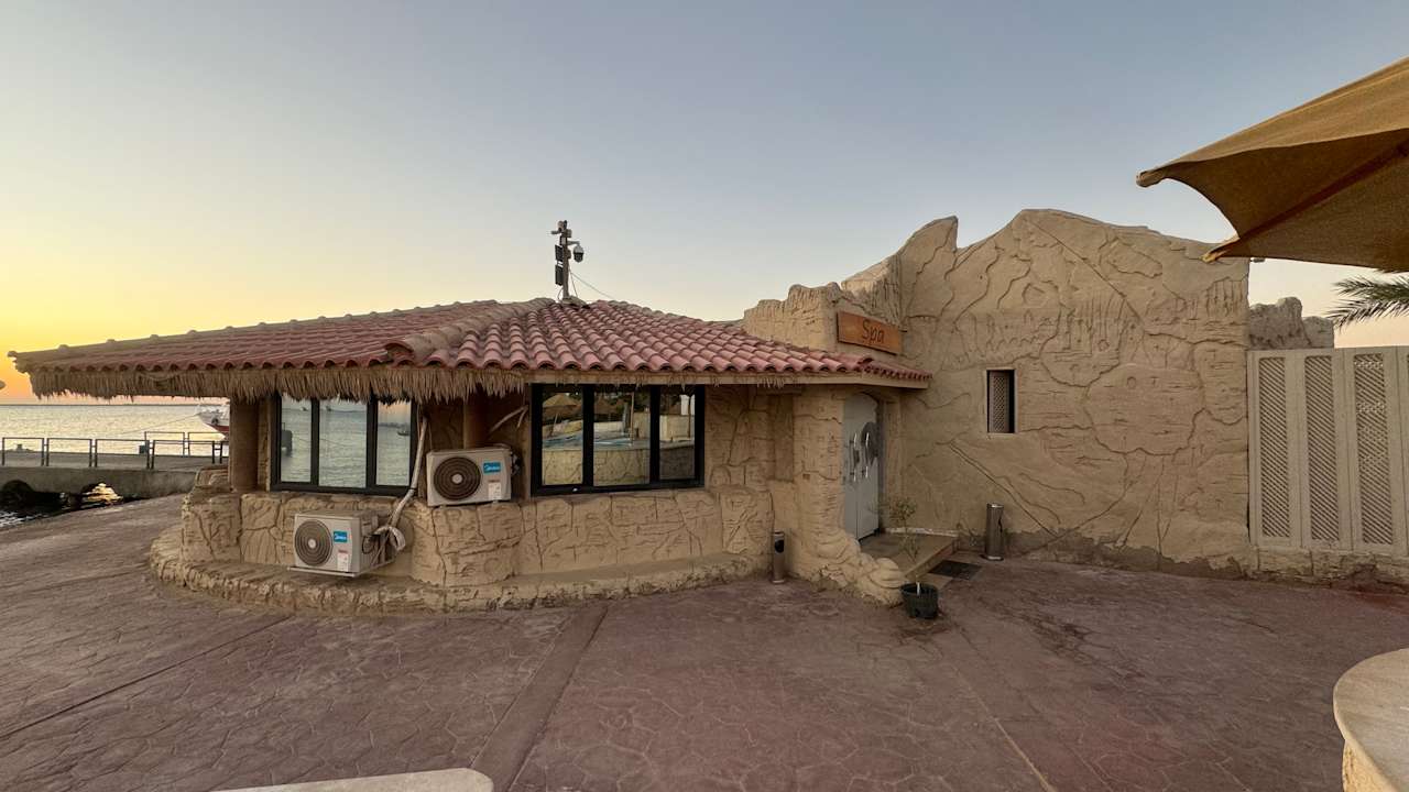 Sonstiges Lotus Bay Beach Resort