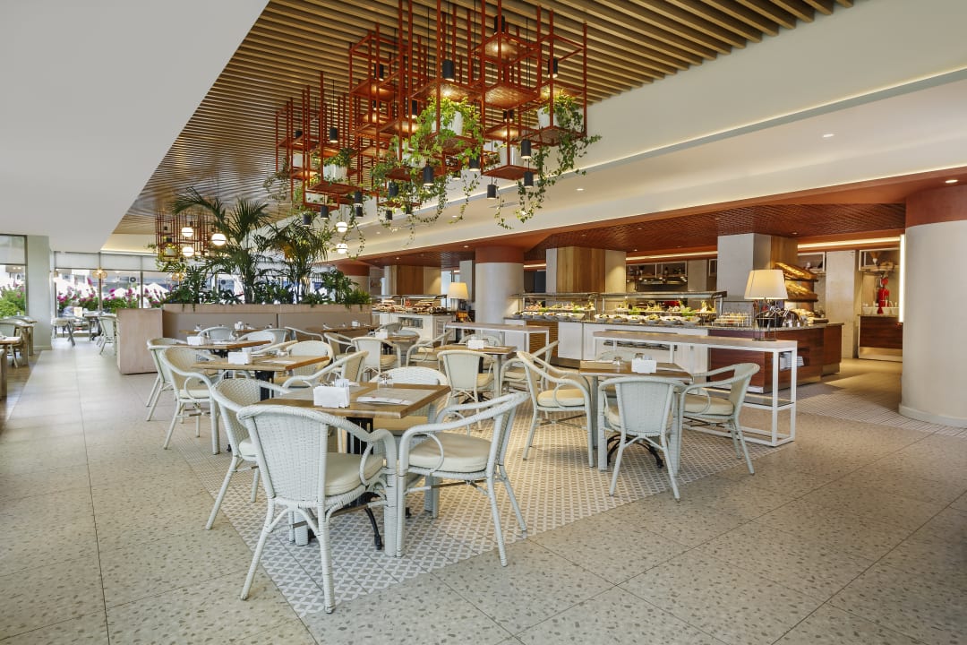 Gastro Grand Park Lara Hotel