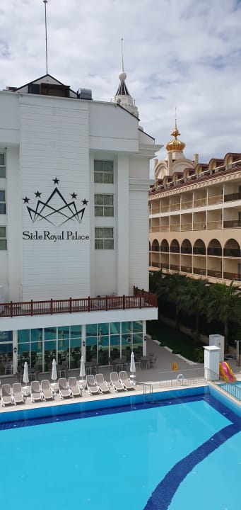 Außenansicht Well Palace Side