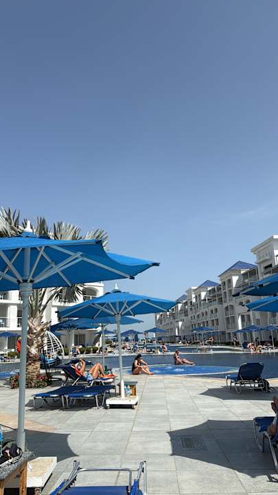 Pool Pickalbatros Blu Spa Resort