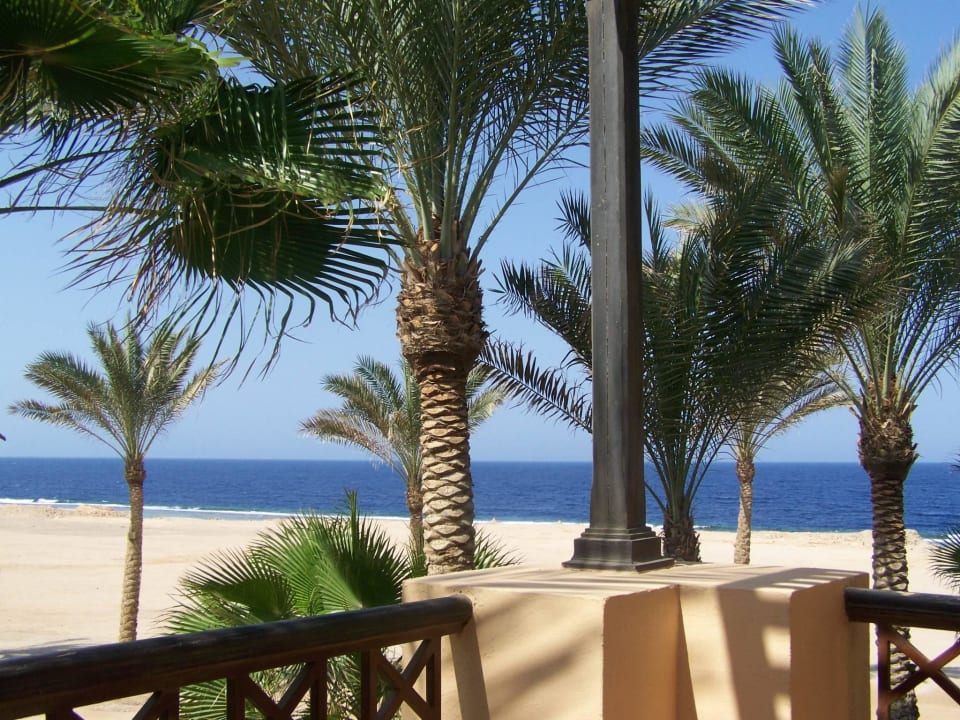 Blick vom Zimmerbalkon Steigenberger Coraya Beach - Adults only