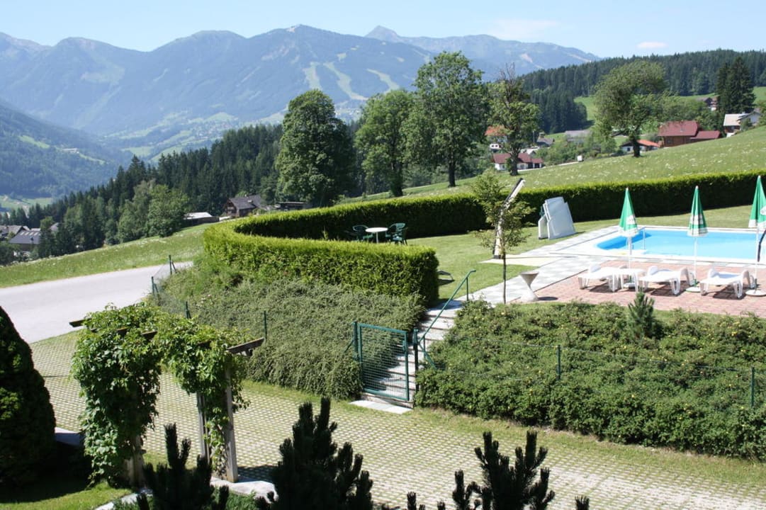 Gepflegter Pool zum Faulenzen Hotel Pension Timmelbauerhof