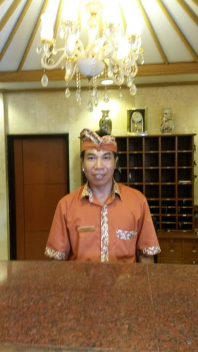 Lobby Ari Putri Hotel Ari Putri