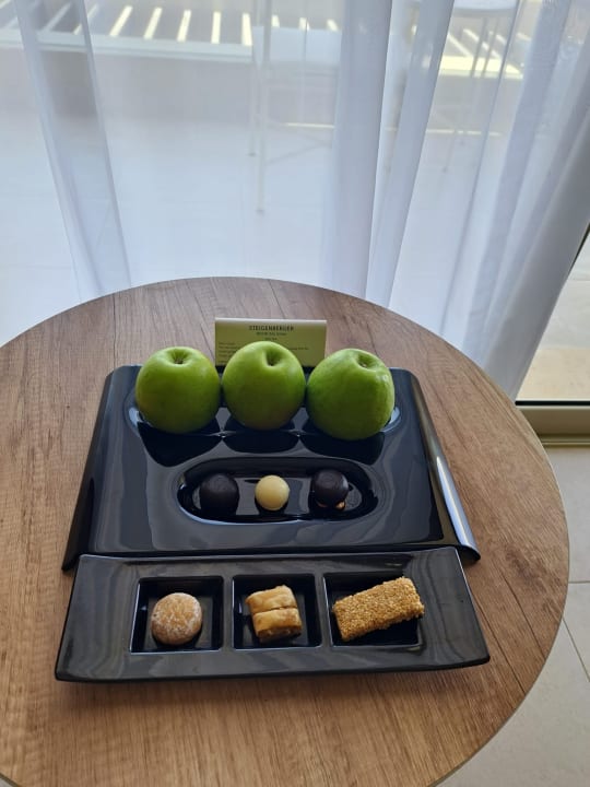 Zimmer Steigenberger Resort Ras Soma