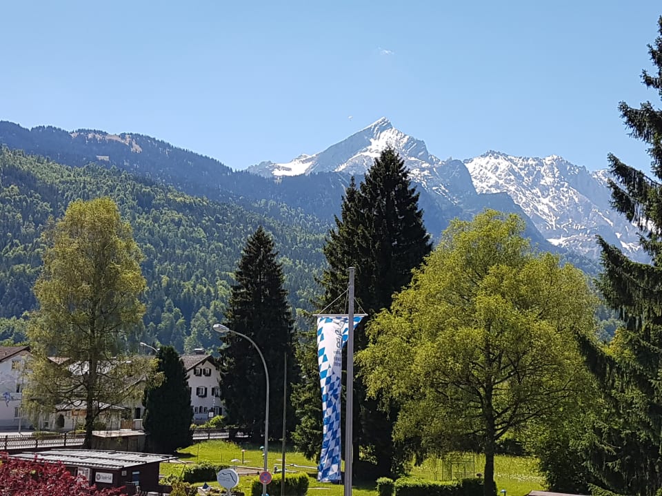 Ausblick Hotel Zugspitze