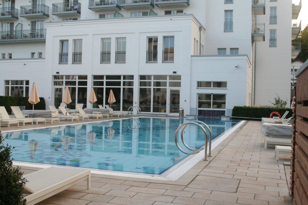 Außenpool Steigenberger Grandhotel & Spa