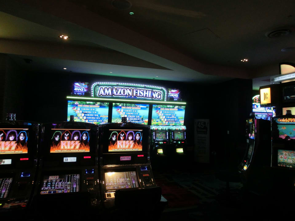 Automatenspiel Virgin Hotels Las Vegas, Curio Collection by Hilton