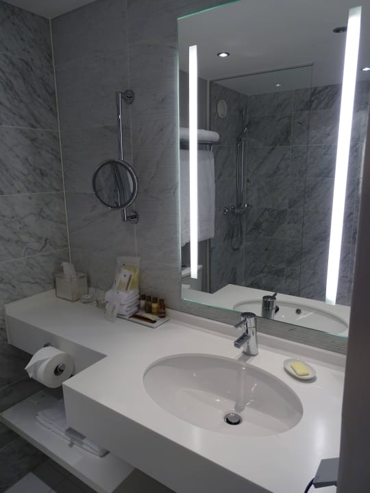 Waschbereich (Zimmer 517) Hotel Sheraton Stockholm