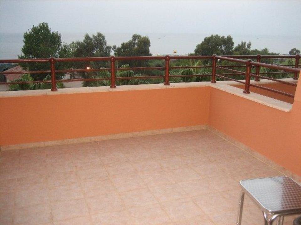 Mein Balkon, groß mit tollem Ausblick Hotel Grand Side