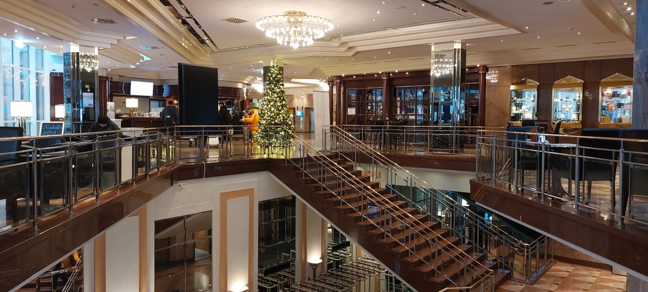 Lobby Maritim Hotel Stuttgart