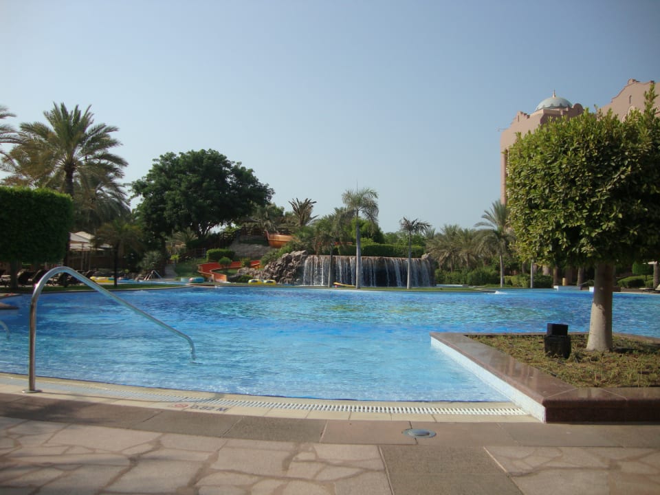 Pool Emirates Palace Mandarin Oriental