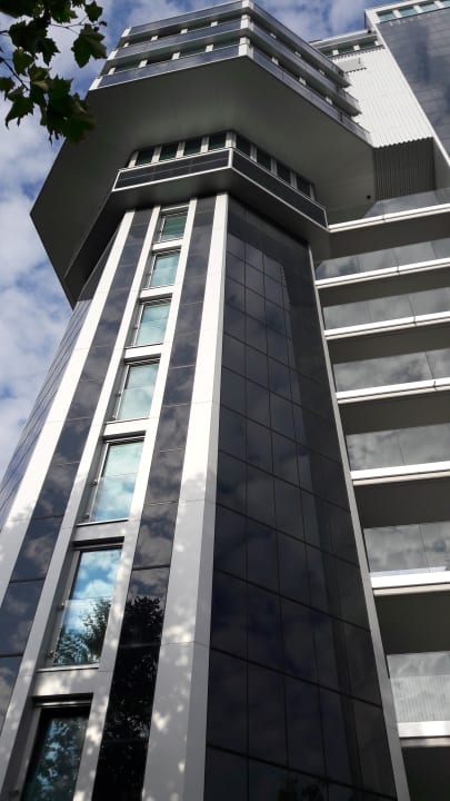 Außenansicht aquaTurm Hotel