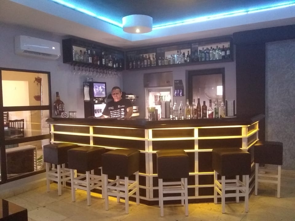 Gastro Islazul Punta la Cueva