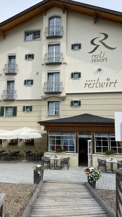 Außenansicht RESL RESORT