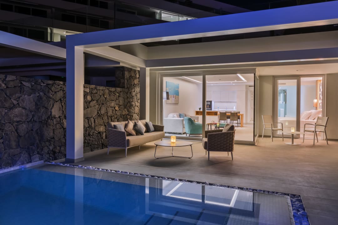 Zimmer Royal Hideaway Corales Suites