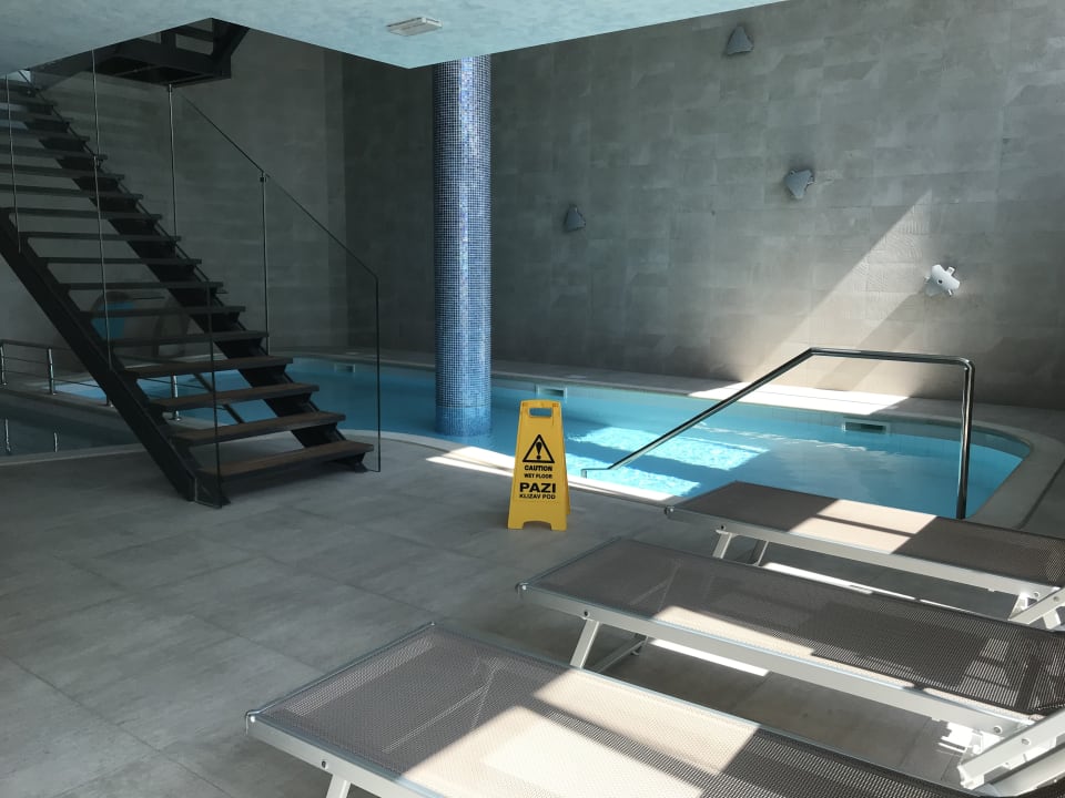 Pool Hotel Plaza Duce