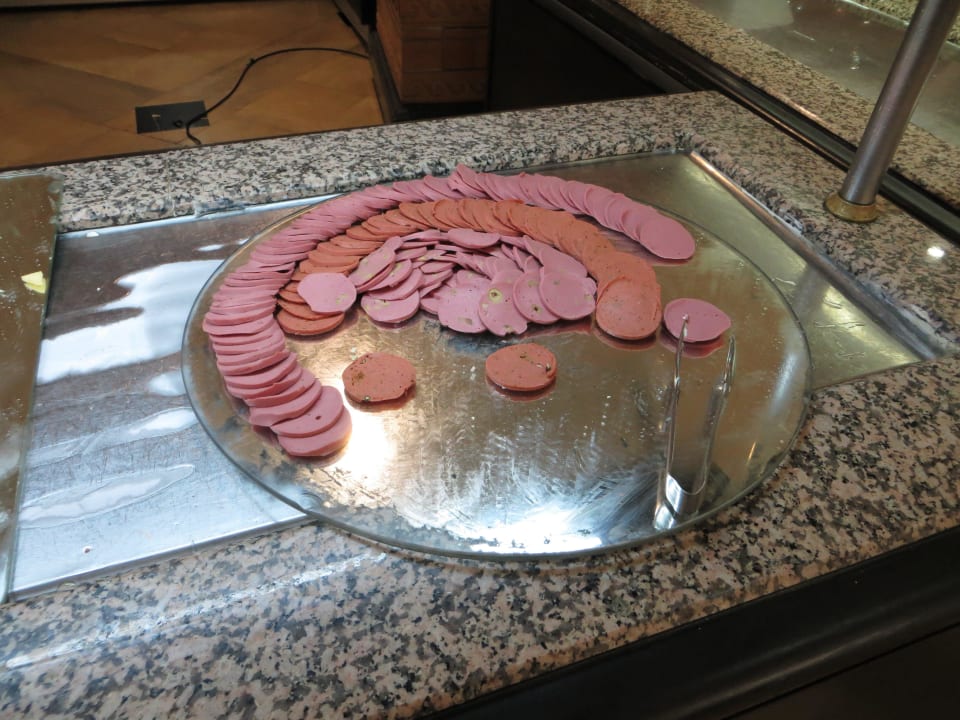 Leider die einzige Wurst zum Frühstück El Mouradi Club Kantaoui