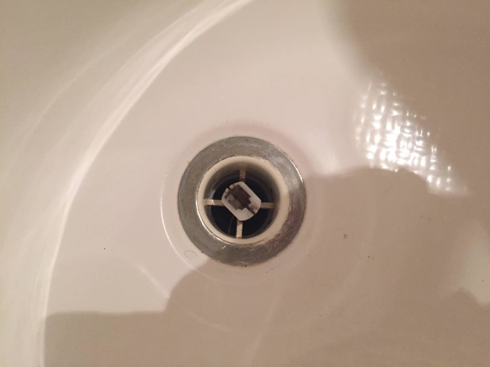 Ablauf Badewanne Ithea Suites Hotel