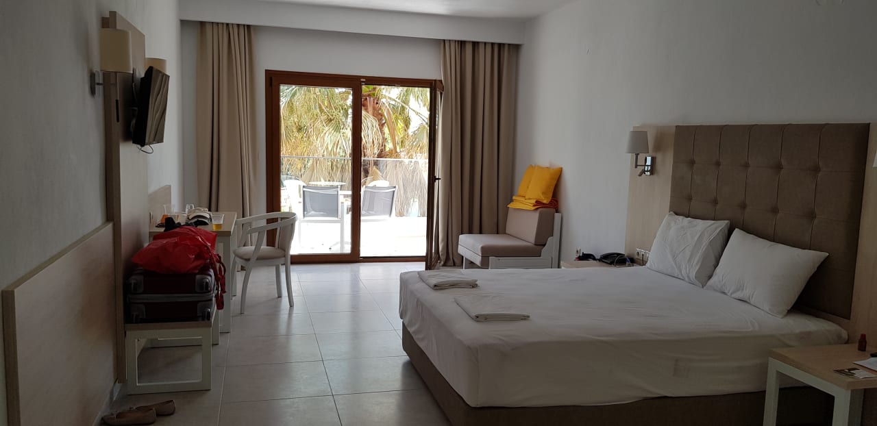 Zimmer Aristoteles Holiday Resort & Spa