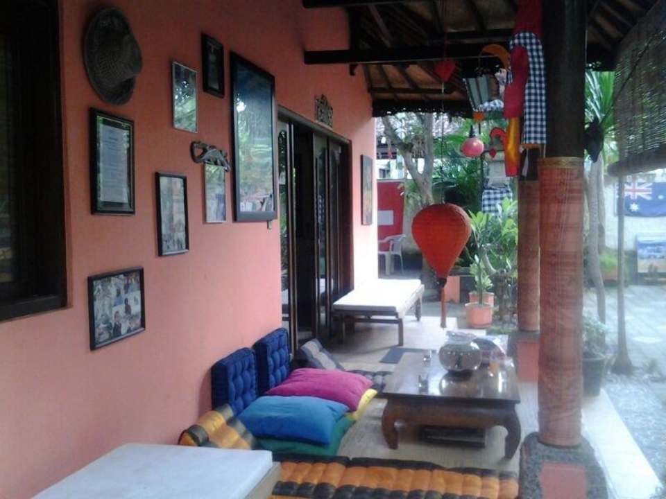 Sitzecke Hotel Kubu Pilatus Inn