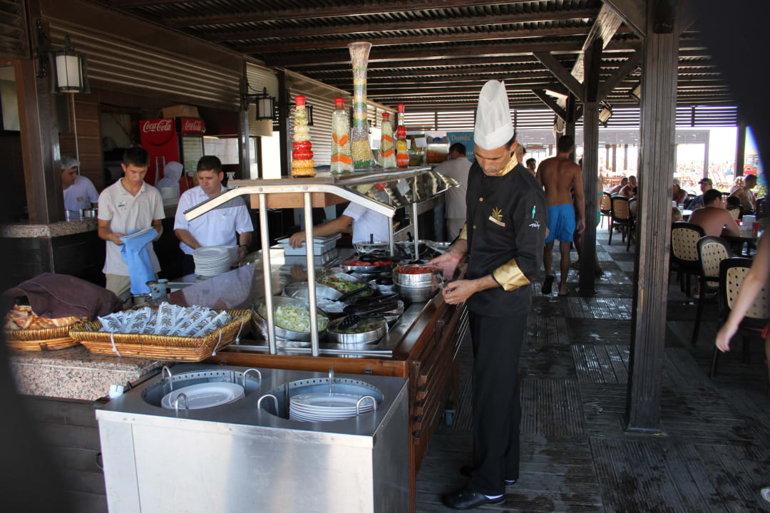 Strandbar beim Mittagessen Aydinbey Kings Palace & Spa