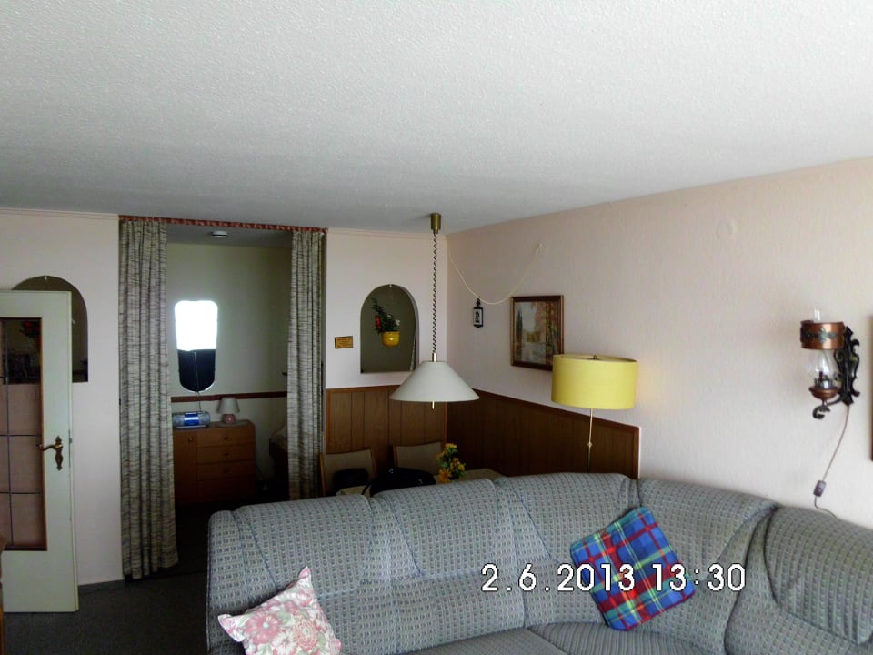 Wohnzimmer mit hinterem Schlafbereich Heiligenhafen Ferienpark