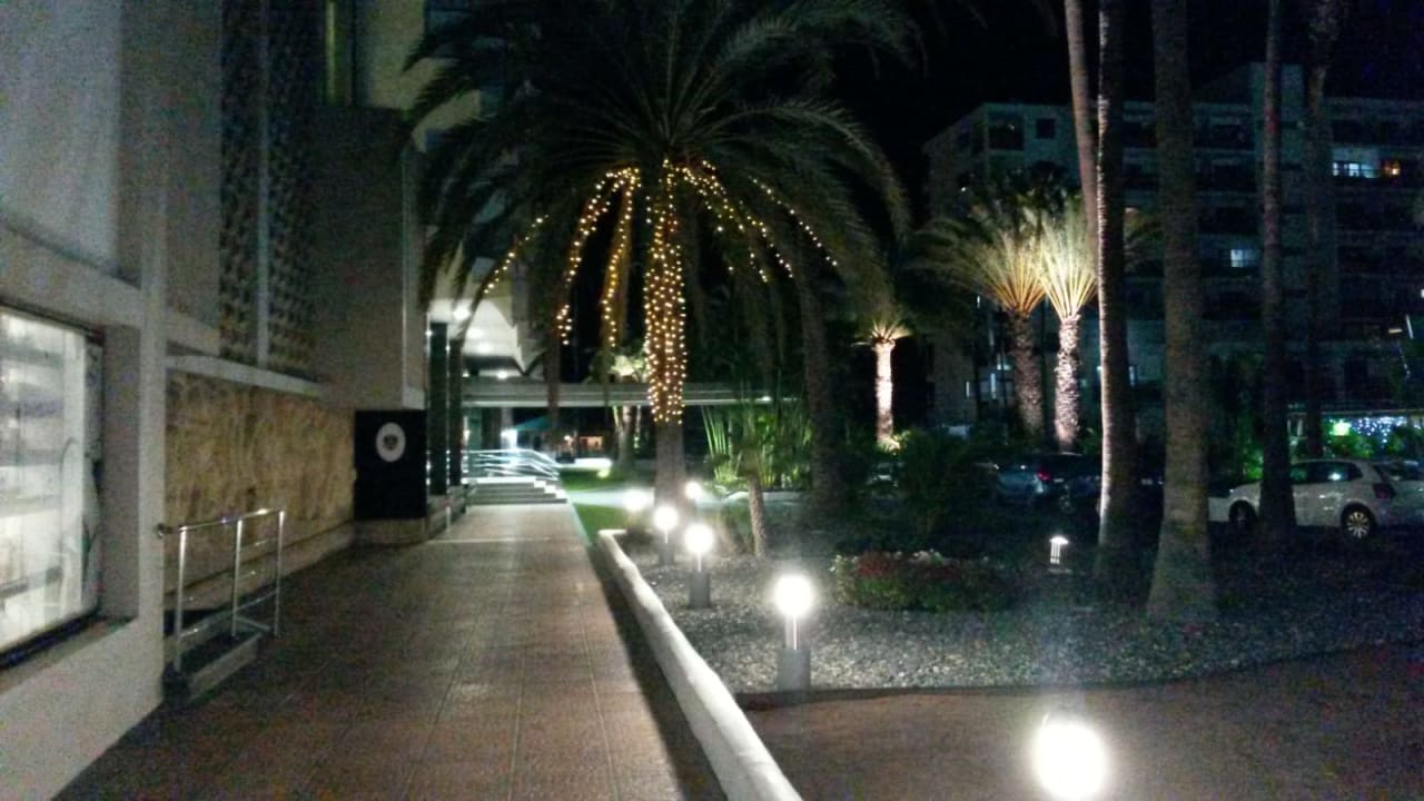 Außenansicht Bull Escorial & Spa