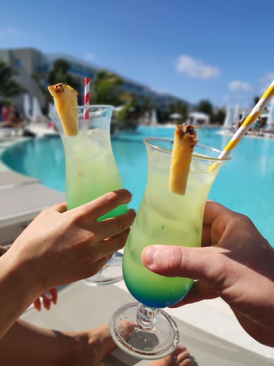 Gastro Serenade Punta Cana Beach & Spa resort