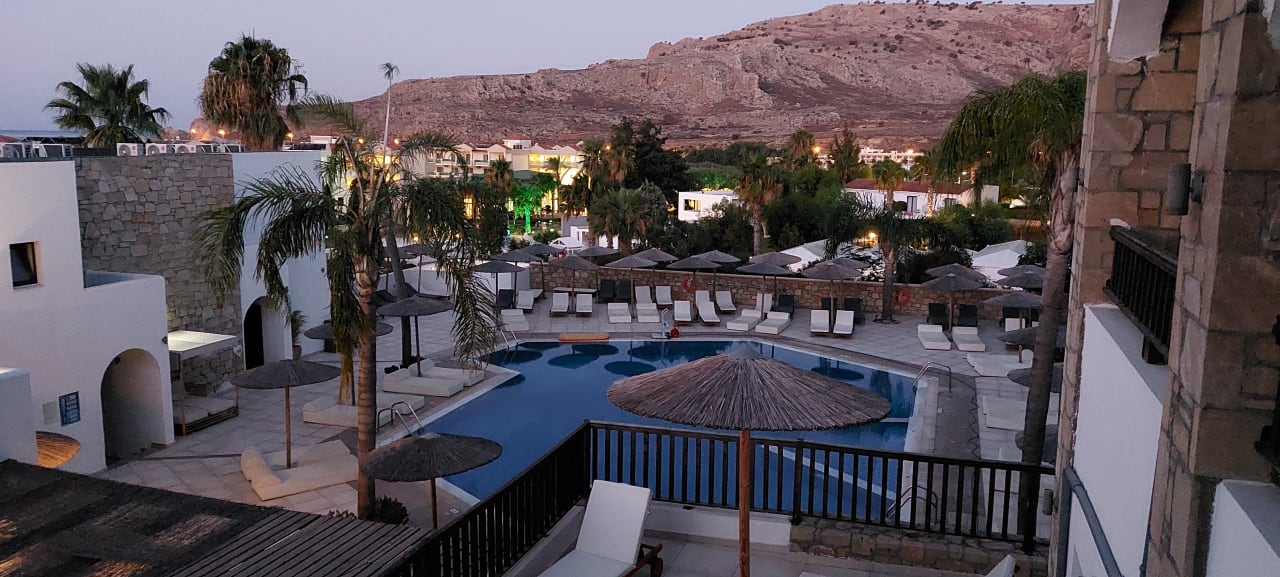 Pool The Costa Lindia Blue Star - Adults only