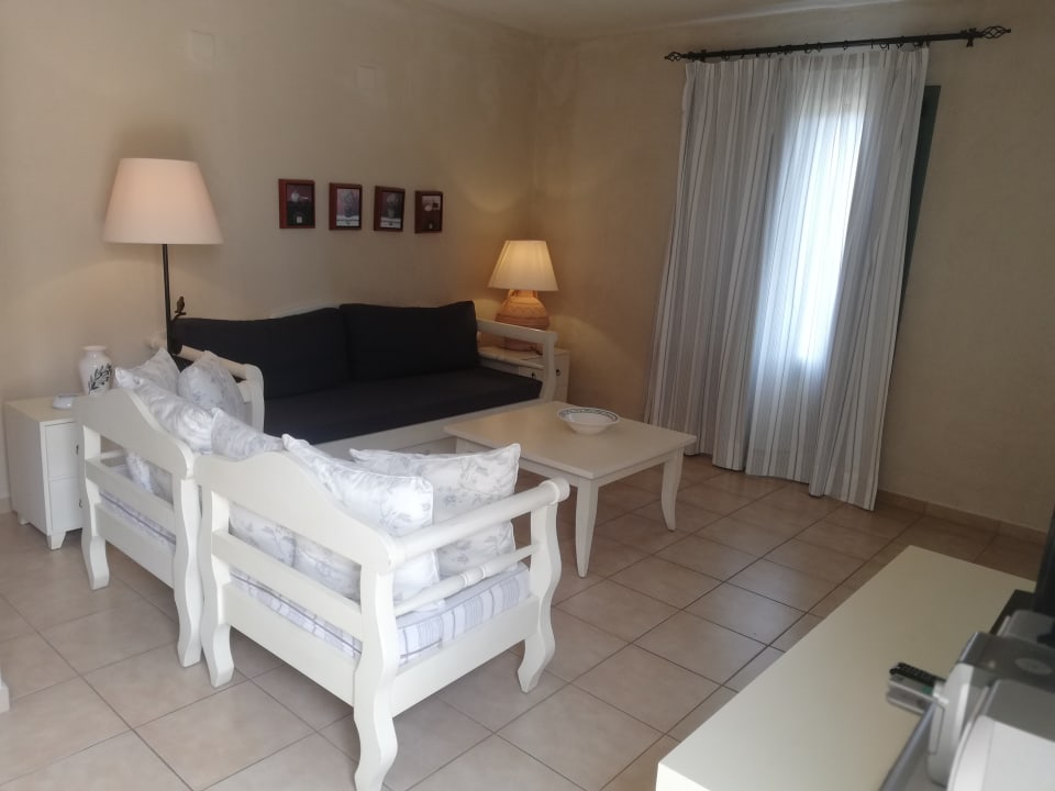 Zimmer Village Heights Resort