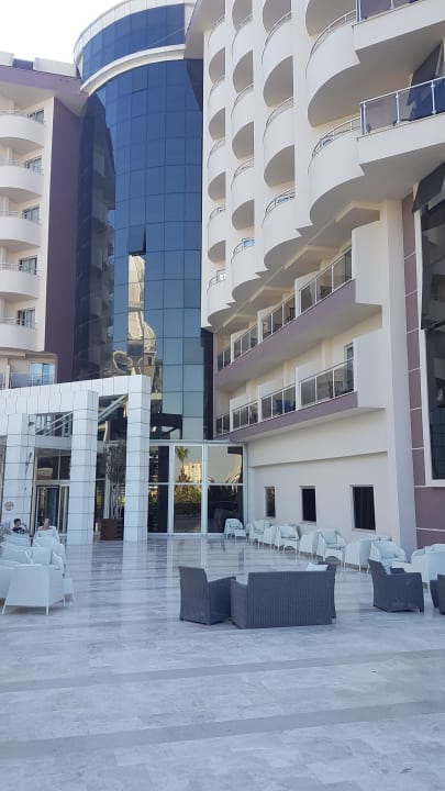 Hotel Saturn Palace Resort Hotel