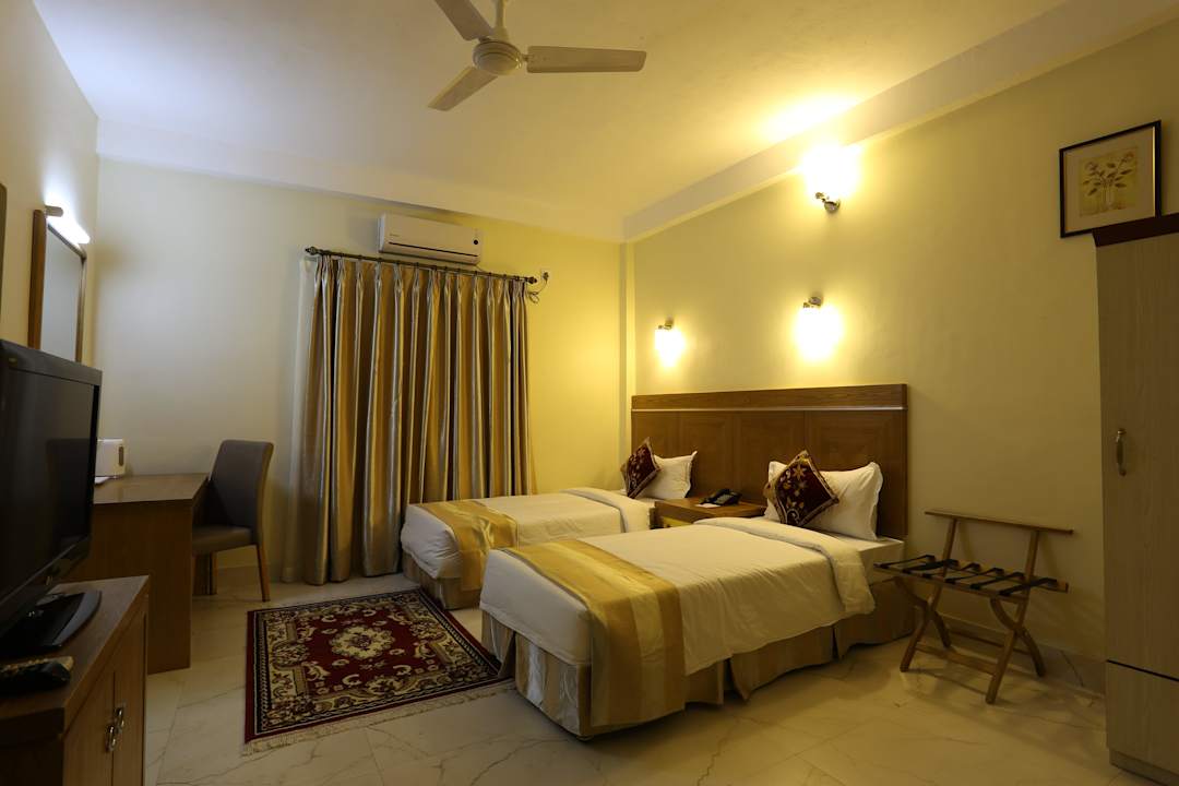 Deluxe Bed Room Hotel Seven Star