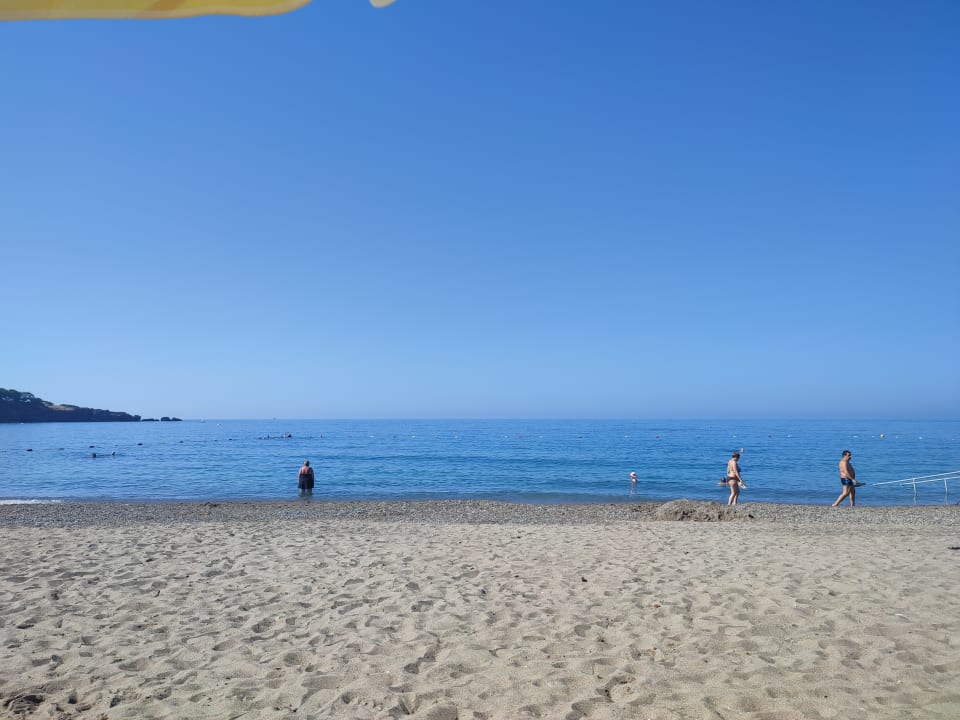 Strand Hotel Gardenia Beach