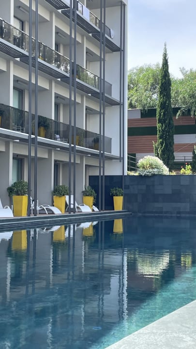 Pool The Sense Deluxe Hotel
