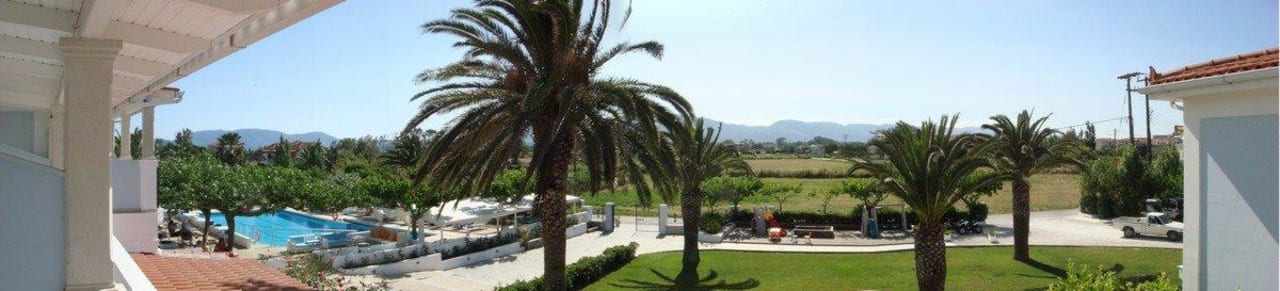 Panorama z balkonu Hotel Sirocco