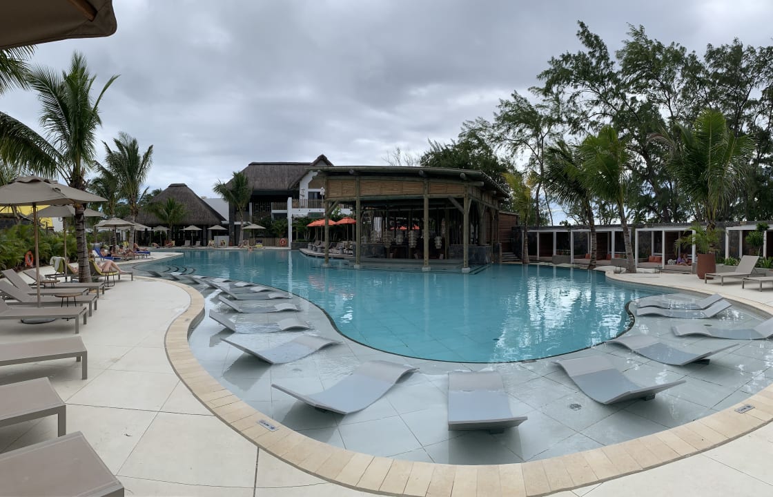 Pool Sunrise Attitude - Adults Only