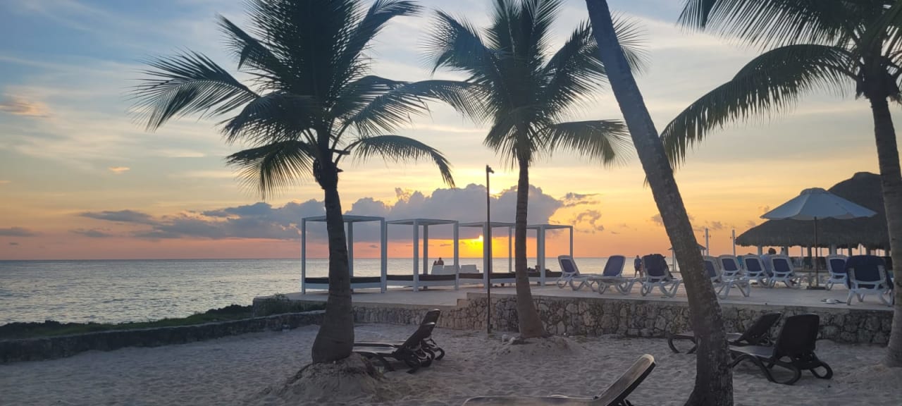 Strand Hotel Viva Dominicus Beach by Wyndham - All Inclusive Resort