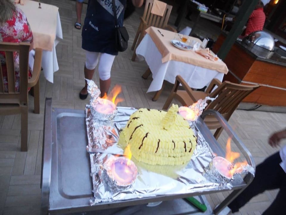 Eistorte Club Side Coast