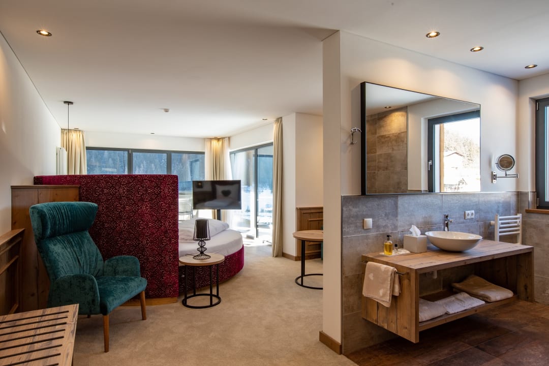 Zimmer Diamant Spa Resort Hotel