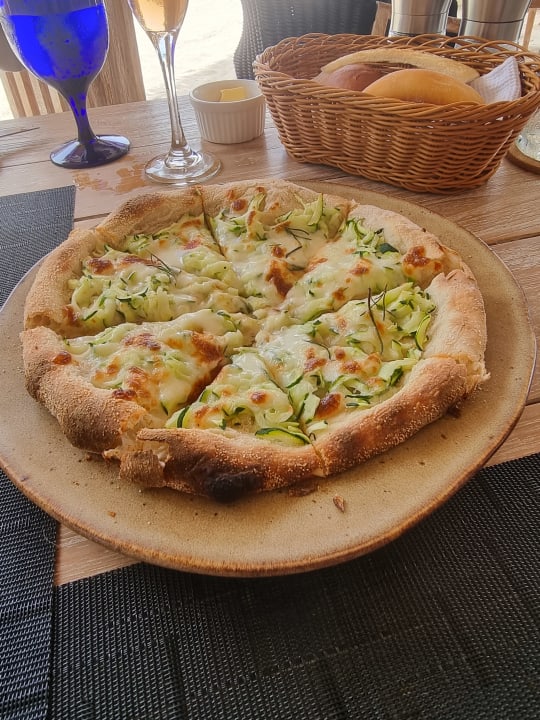 Gastro Emerald Faarufushi Resort & Spa
