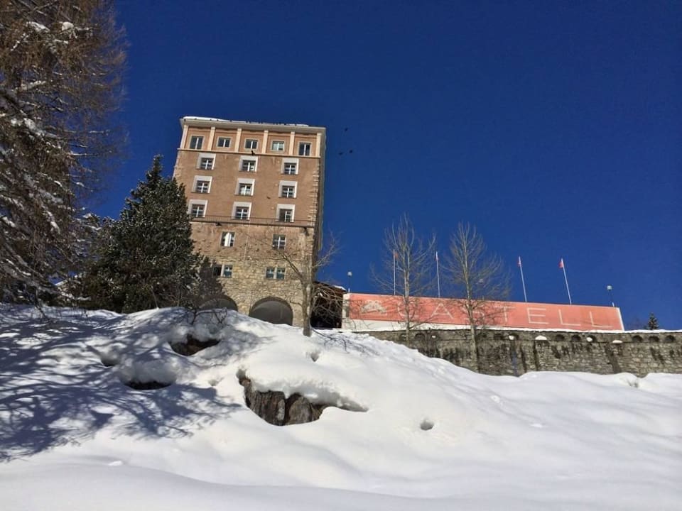 Aussenansicht Hotel Castell