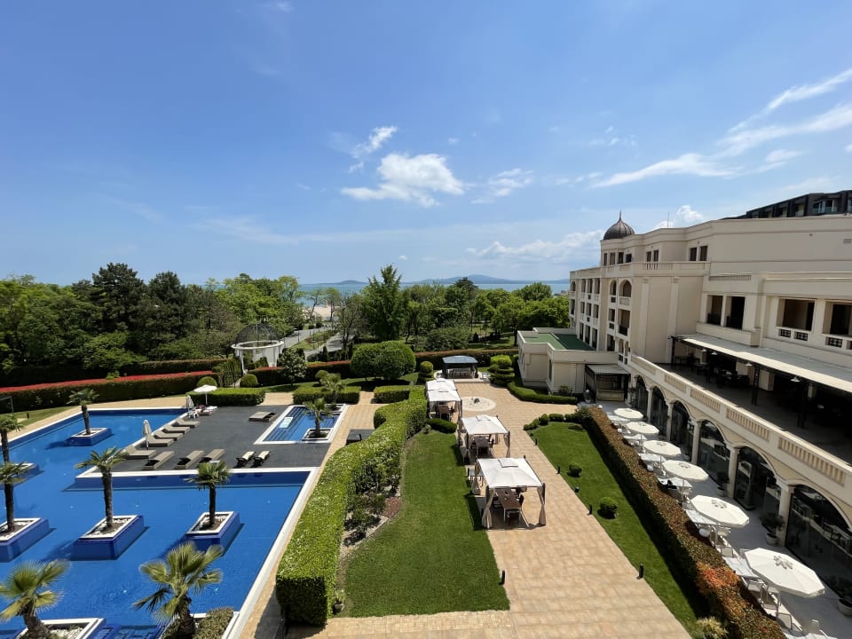 Außenansicht Grand Hotel & SPA Primoretz