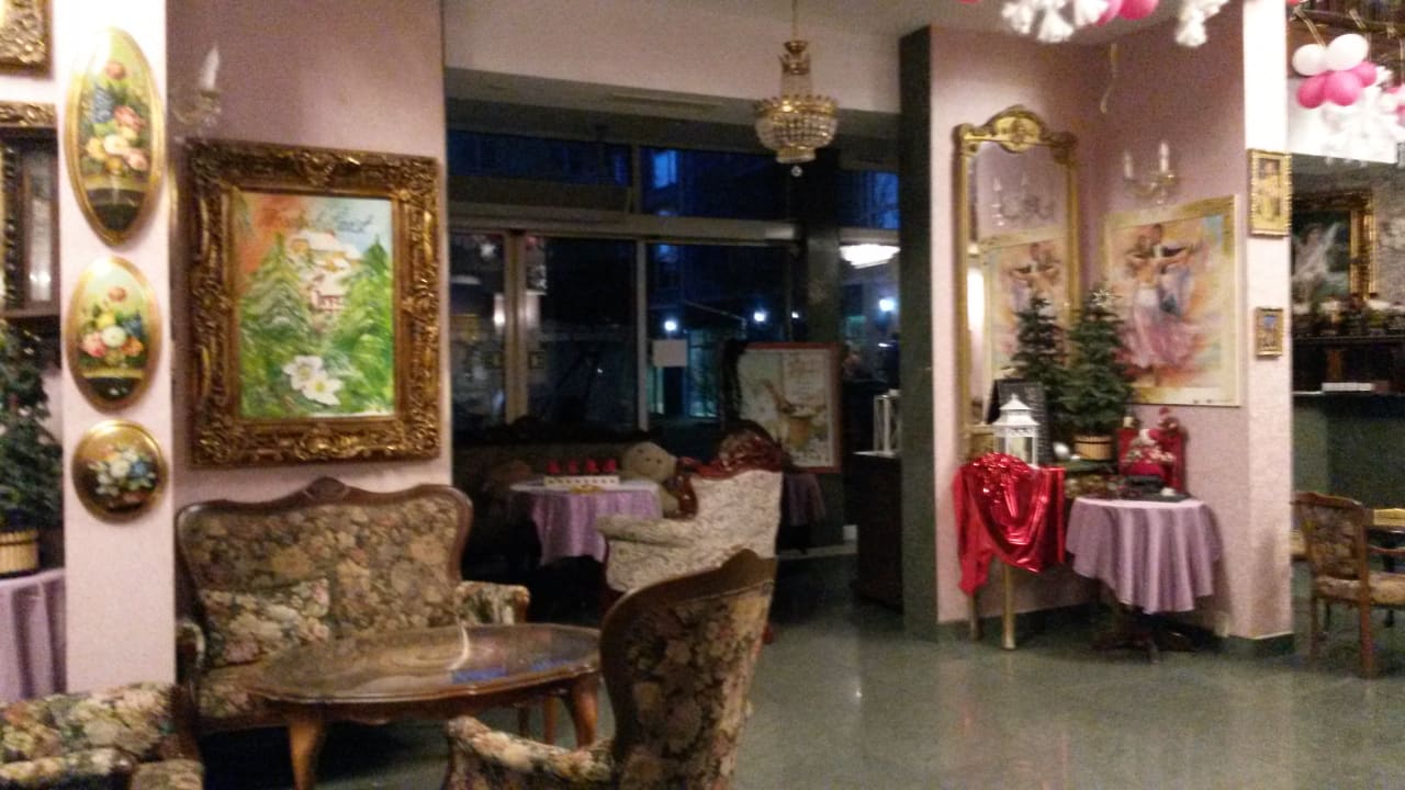 Lobby Hotel Awangardia