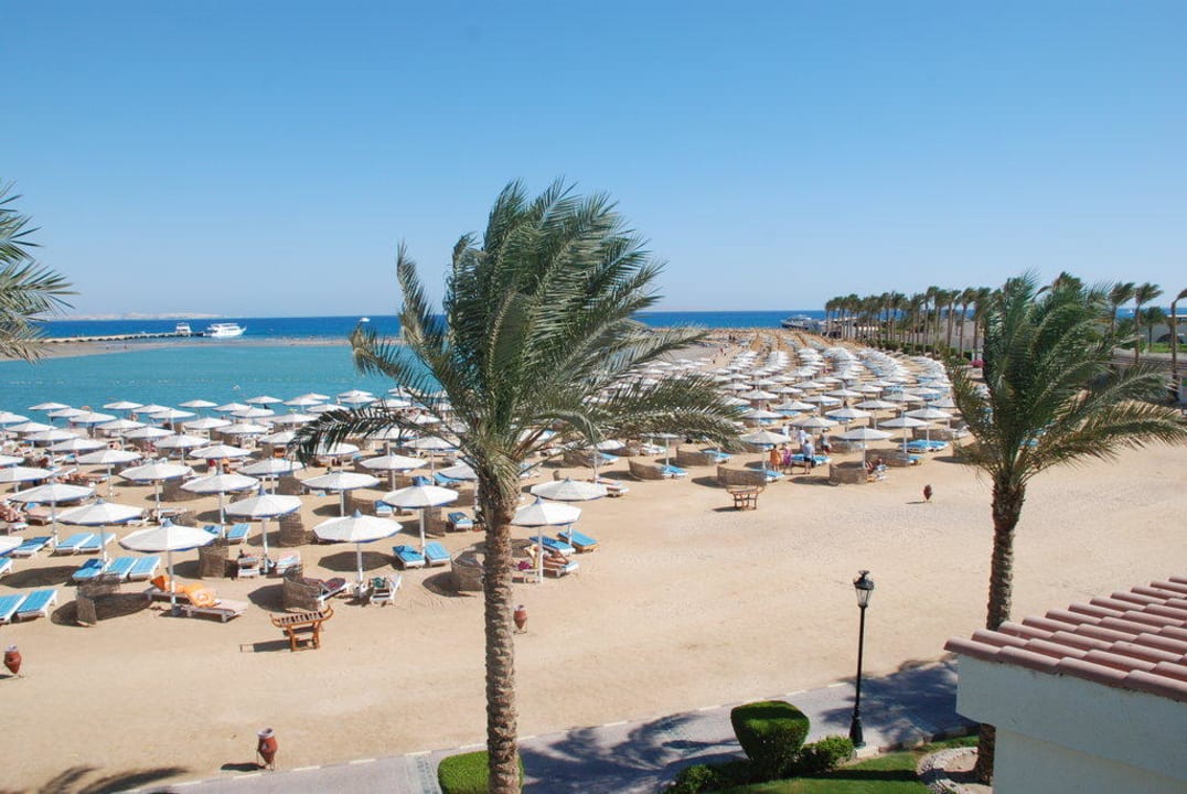 Strand rechte Seite Pickalbatros Dana Beach Resort - Hurghada