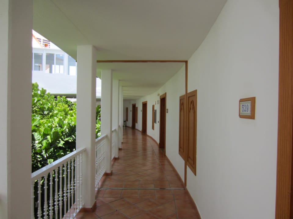 Flur zu den Zimmern Hotel Riu Palace Tenerife
