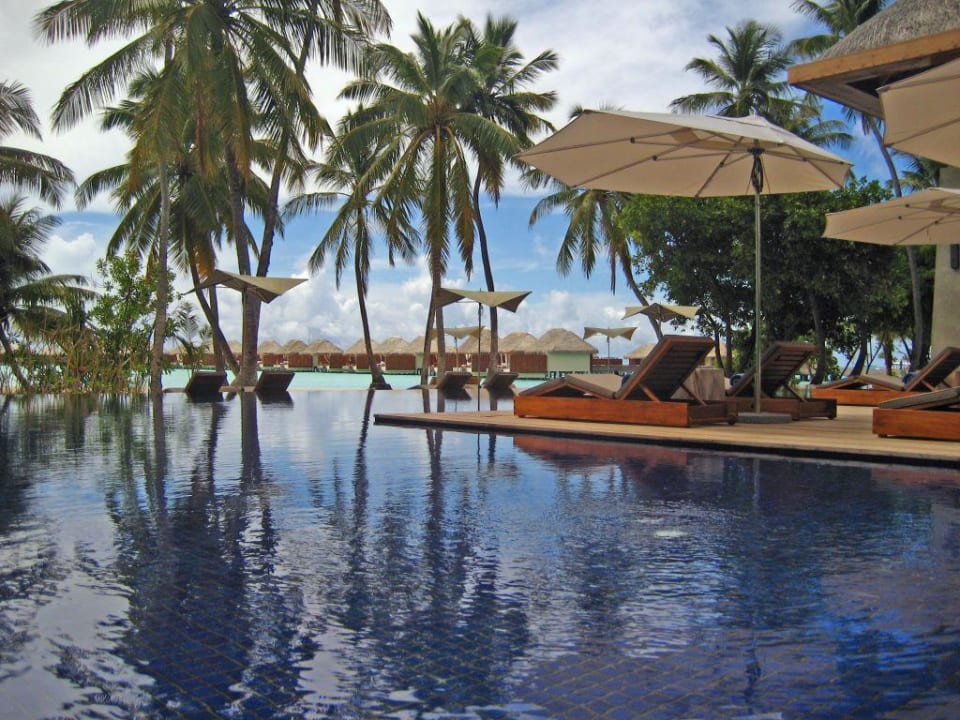 Poollandschaft W Maldives