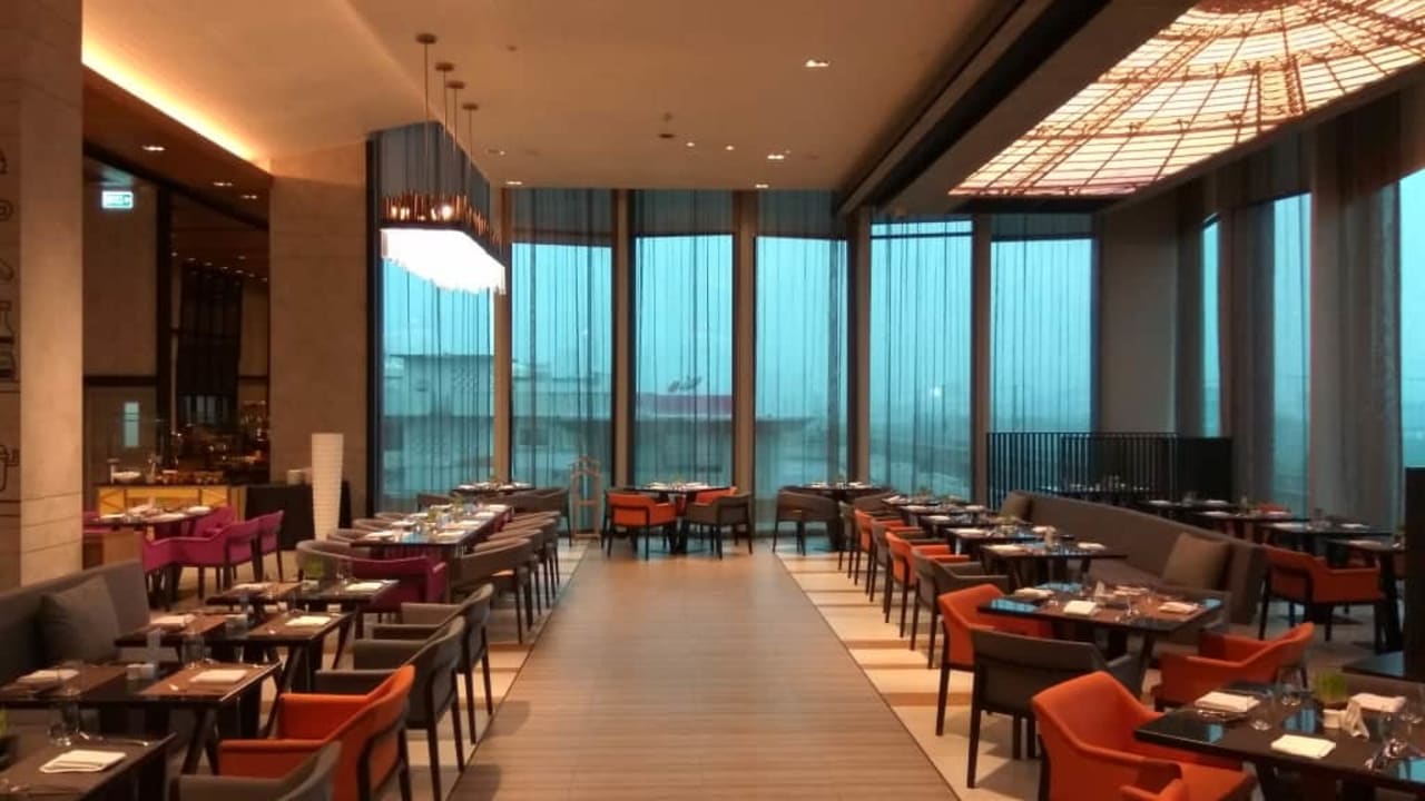 Restauracja Mercure Bangkok Makkasan