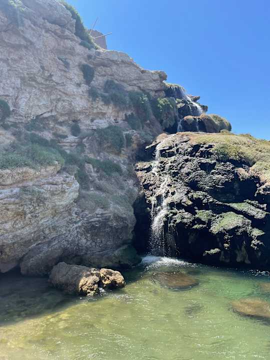 Strand Club Resort Atlantis