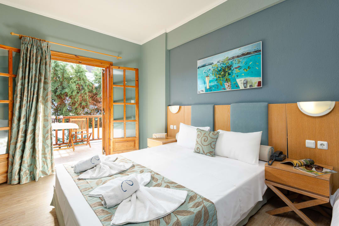 Zimmer Regos Resort Hotel